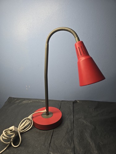 Circa 2005 ikea red kvart - 2005,